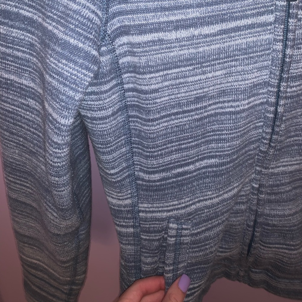 North Face Women’s Full Zip Fleece - Picture 5 of 5